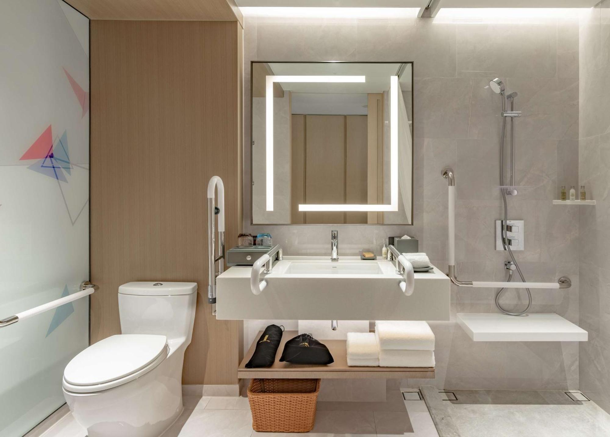 Hilton Garden Inn Shenzhen World Exhibition & Convention Center Zewnętrze zdjęcie